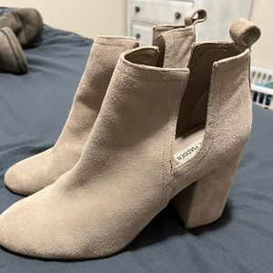 Steve Madden suede booties